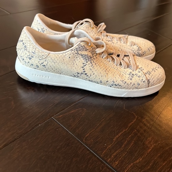 Cole Haan Grandpro shoe - Picture 6 of 11